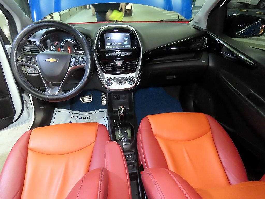 Chevrolet Spark - Vista 10