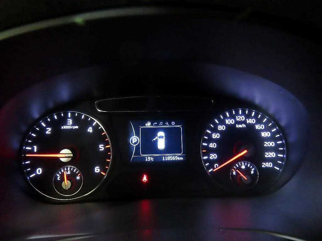 KIA Sorento - Vista 9