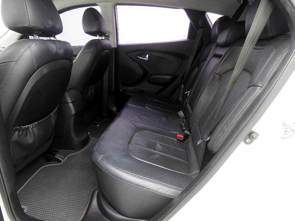 HYUNDAI Tucson - Vista 7