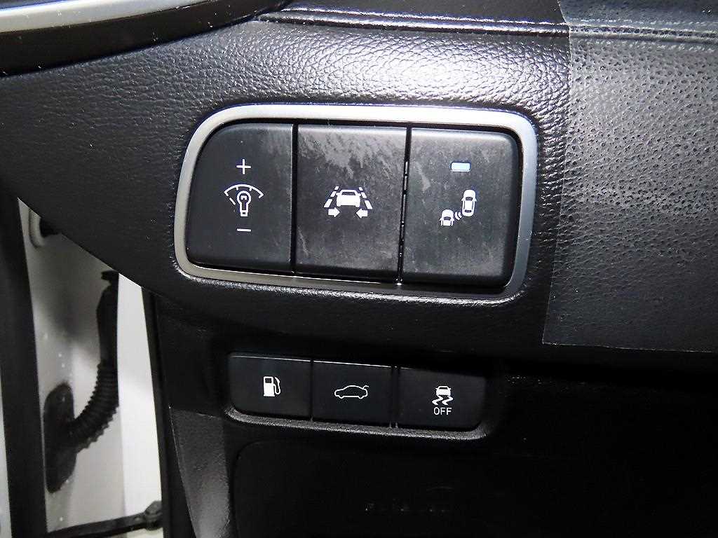 HYUNDAI Grandeur 2017 Blanco - Importación desde Corea - HF Imports Iquique - Foto 14