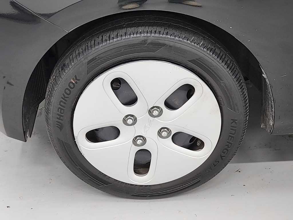 KIA Ray 2023 Negro - Importación desde Corea - HF Imports Iquique - Foto 17