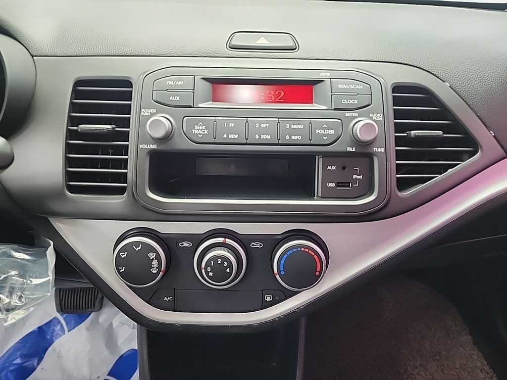 KIA Morning - Vista 10