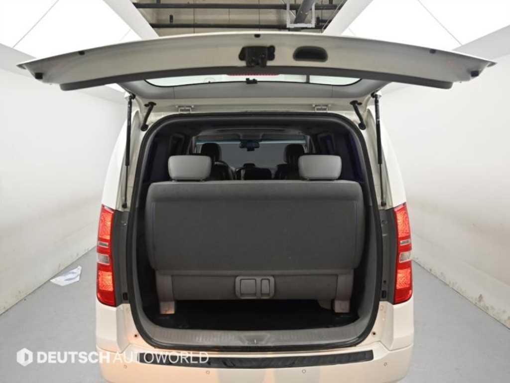 HYUNDAI Starex 2015 Blanco - Importación desde Corea - HF Imports Iquique - Foto 19