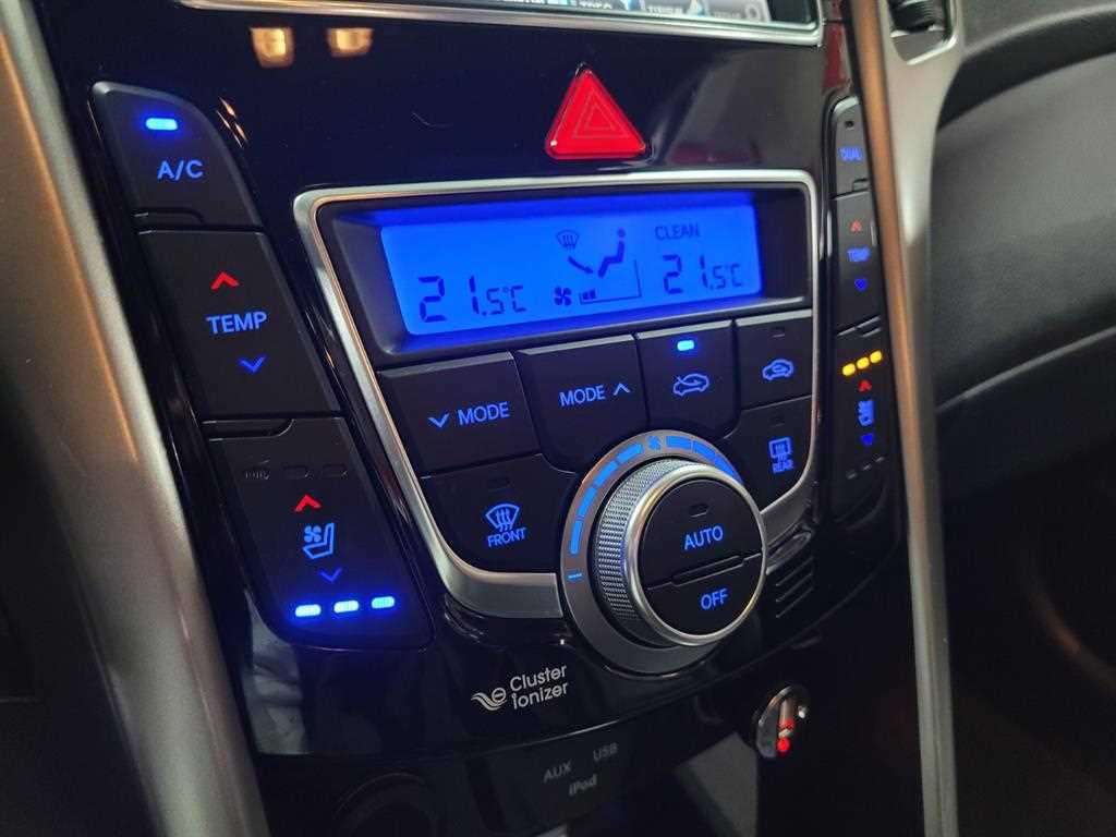 HYUNDAI i30 - Vista 11