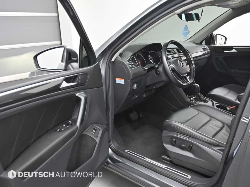 Volkswagen Tiguan - Vista 11