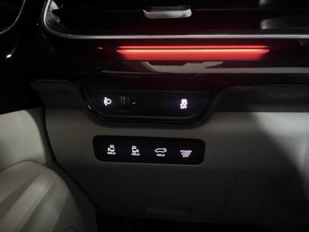 KIA Carnival 2025 - Importación desde Corea - HF Imports Iquique - Foto 16