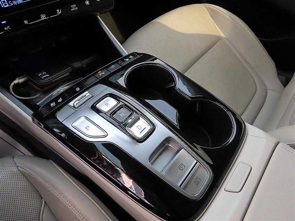 HYUNDAI Tucson - Vista 10