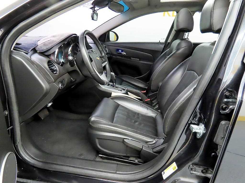 Chevrolet Cruise - Vista 5