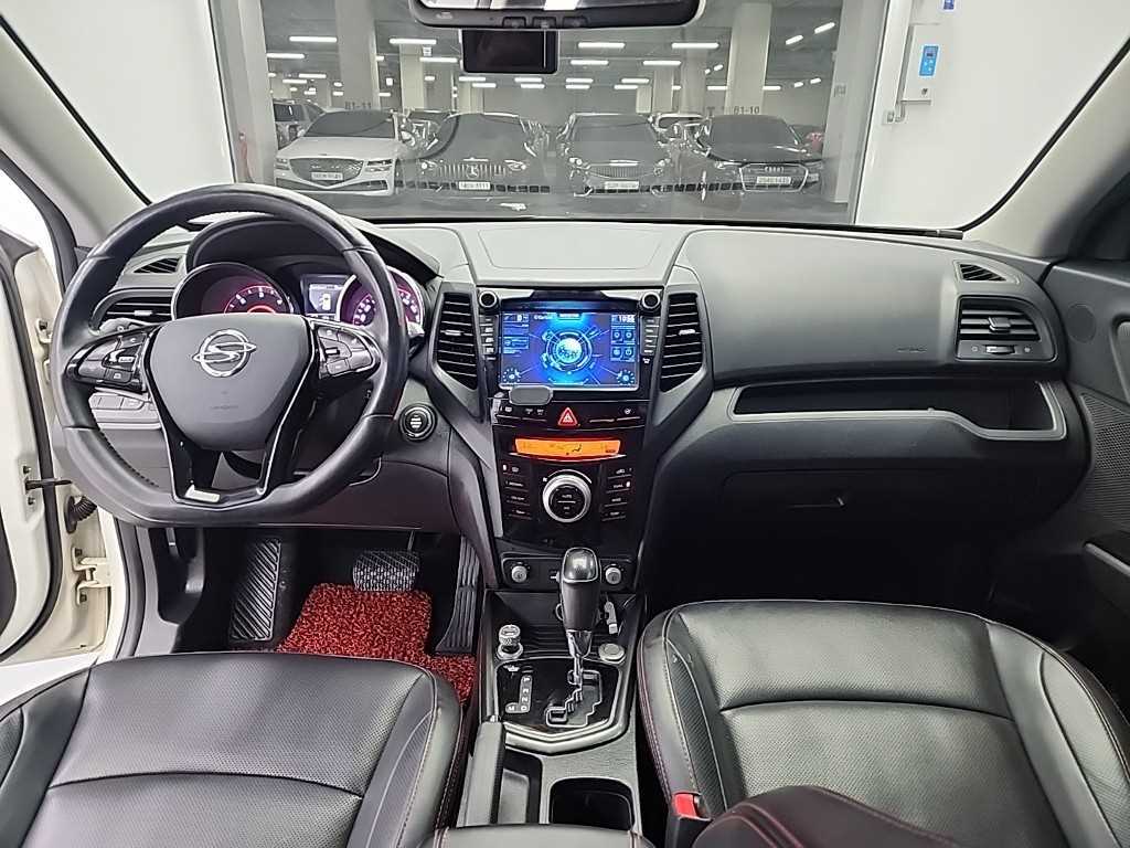Ssangyong Tivoli - Vista 7
