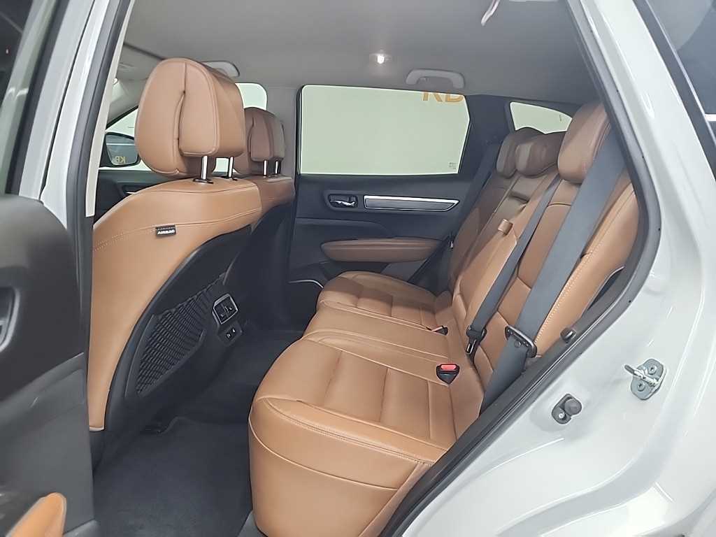 SAMSUNG QM6 - Vista 12