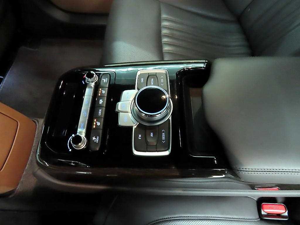 Genesis G90 2021 Negro - Importación desde Corea - HF Imports Iquique - Foto 17