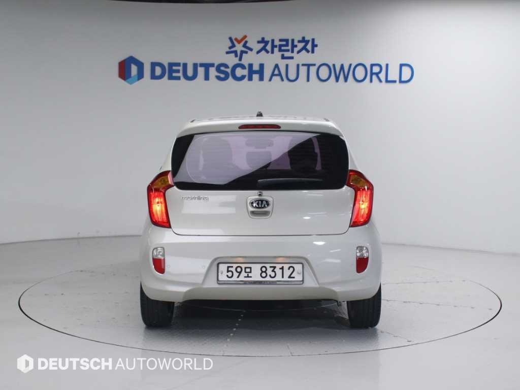 KIA Morning - Vista 4