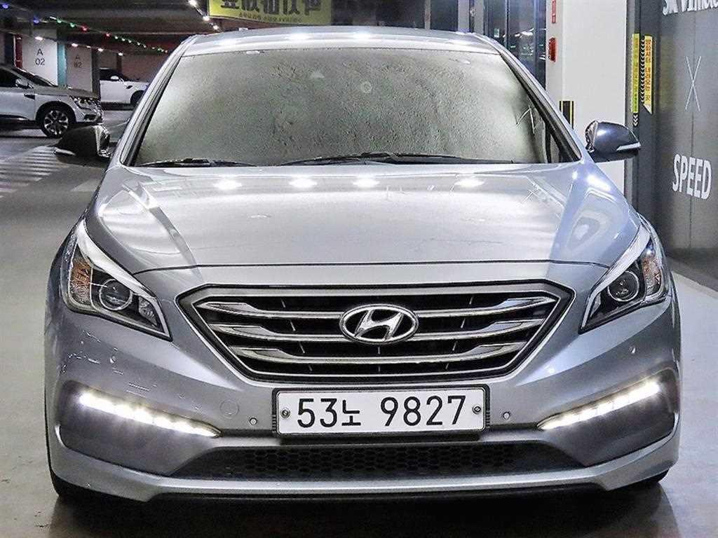 HYUNDAI Sonata - Vista 2