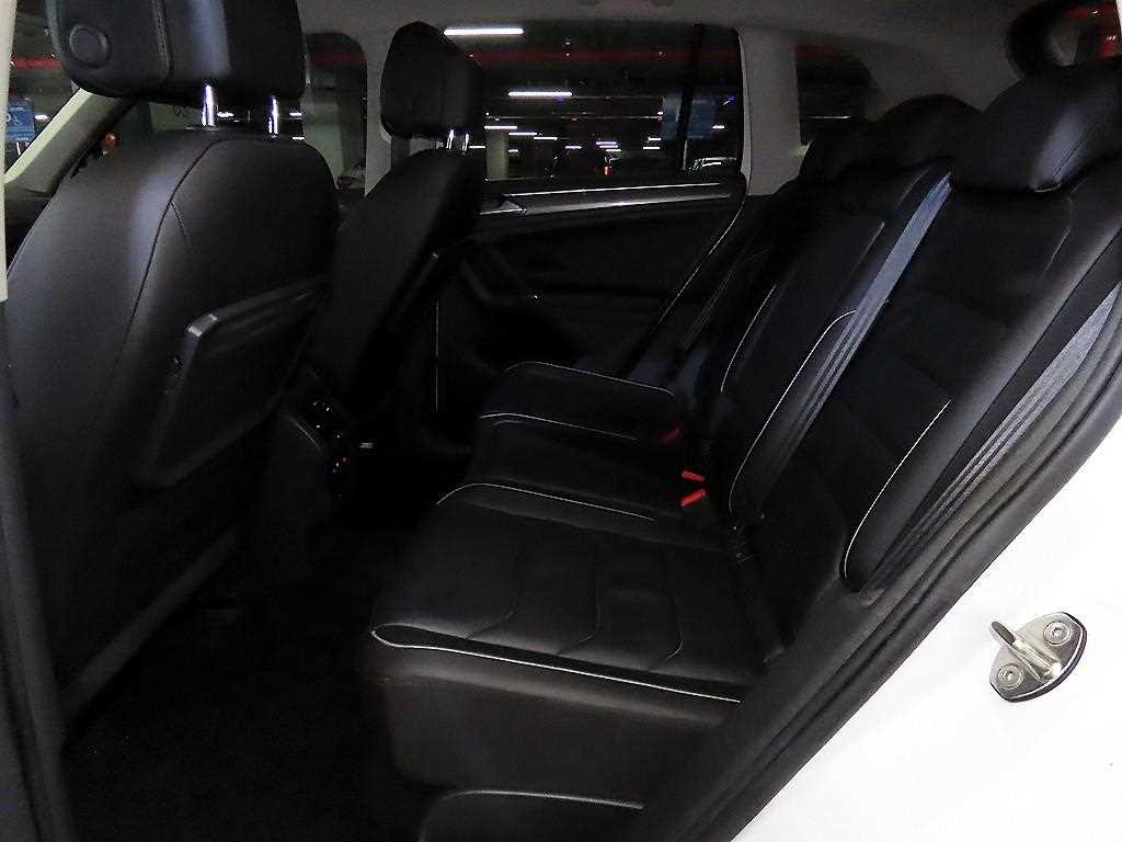 Volkswagen Tiguan - Vista 7