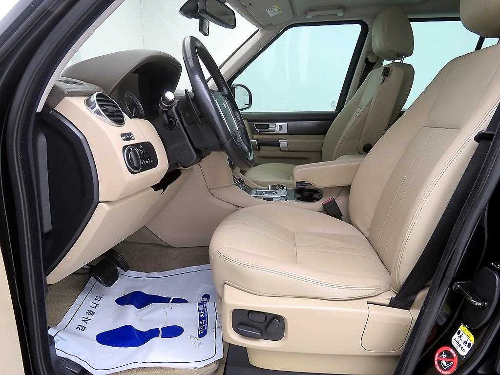 Land Rover Discovery - Vista 6