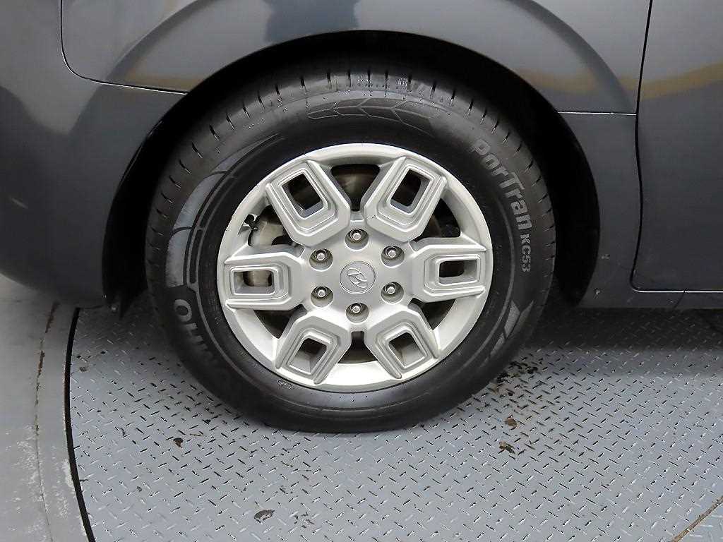 HYUNDAI Staria 2023 - Importación desde Corea - HF Imports Iquique - Foto 18