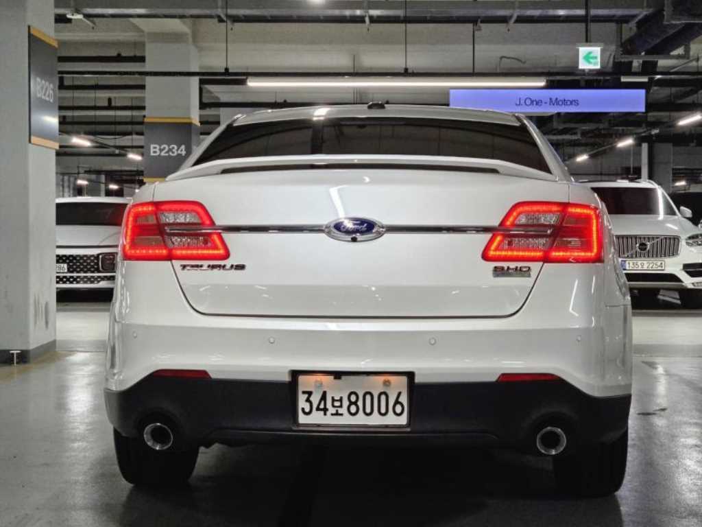 Ford Torus - Vista 4