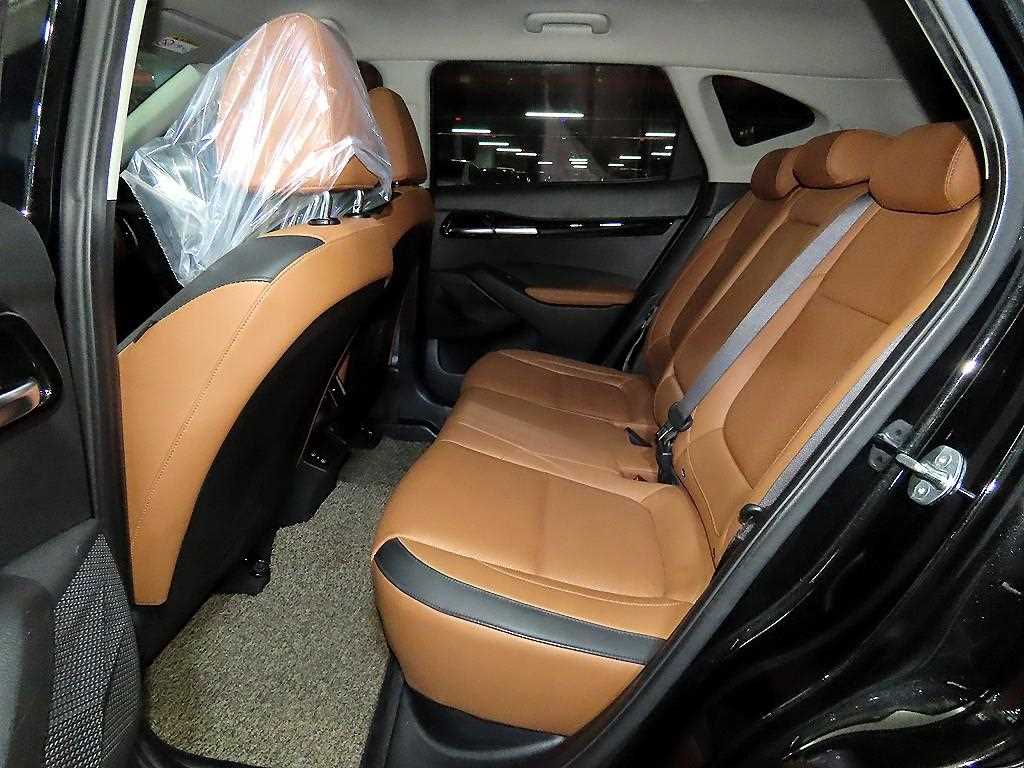 KIA Seltos - Vista 7