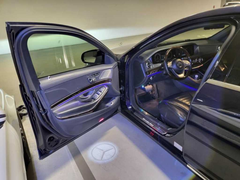 Mercedes Benz S Class - Vista 4