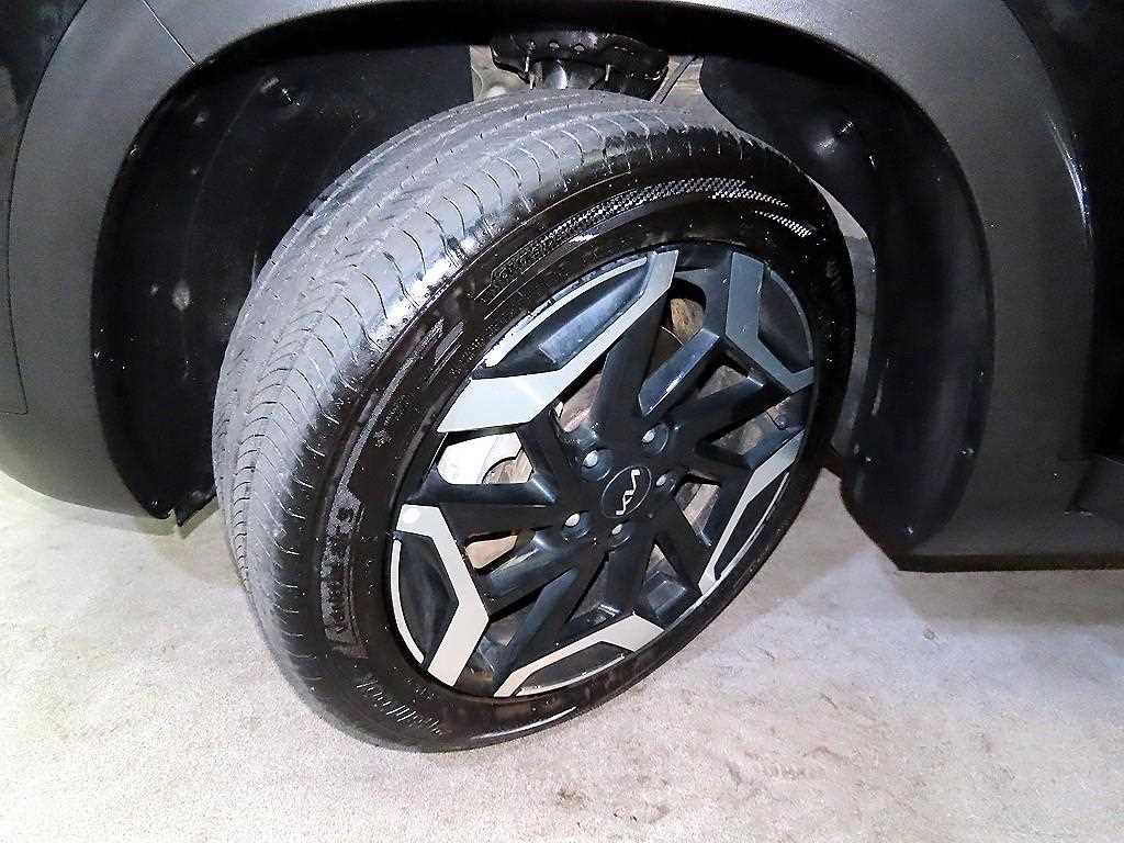 KIA Seltos 2023 Negro - Importación desde Corea - HF Imports Iquique - Foto 20