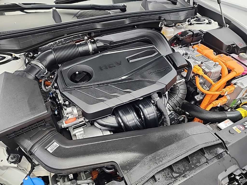 HYUNDAI Sonata - Vista 6