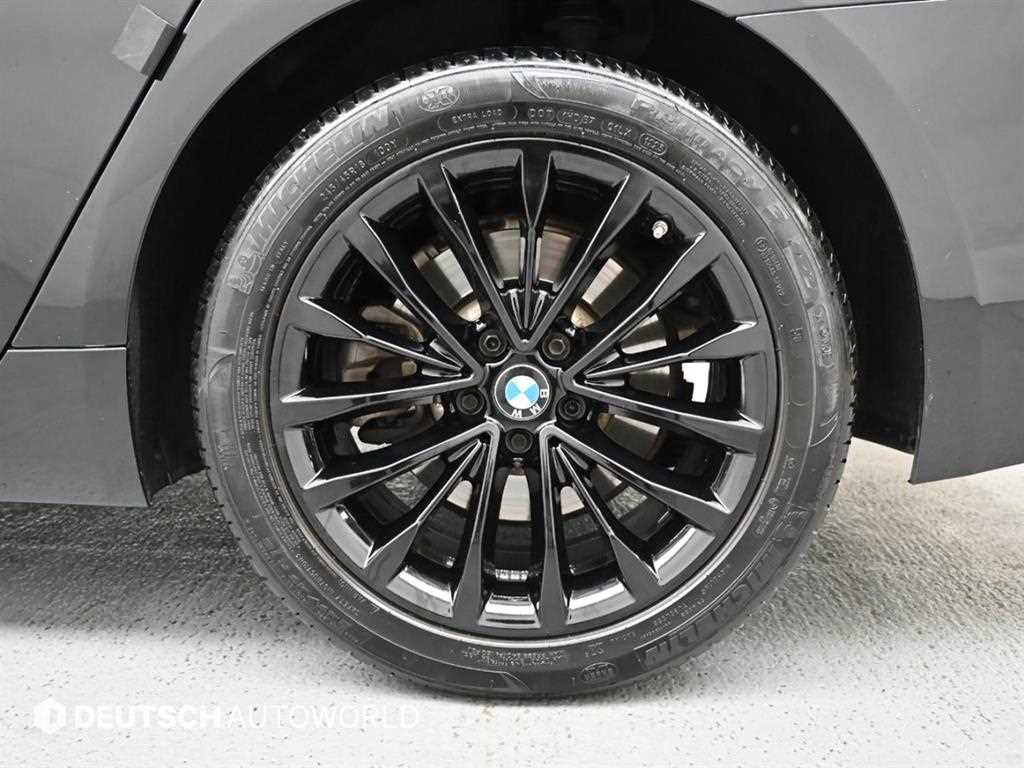 BMW 5 Series - Vista 5