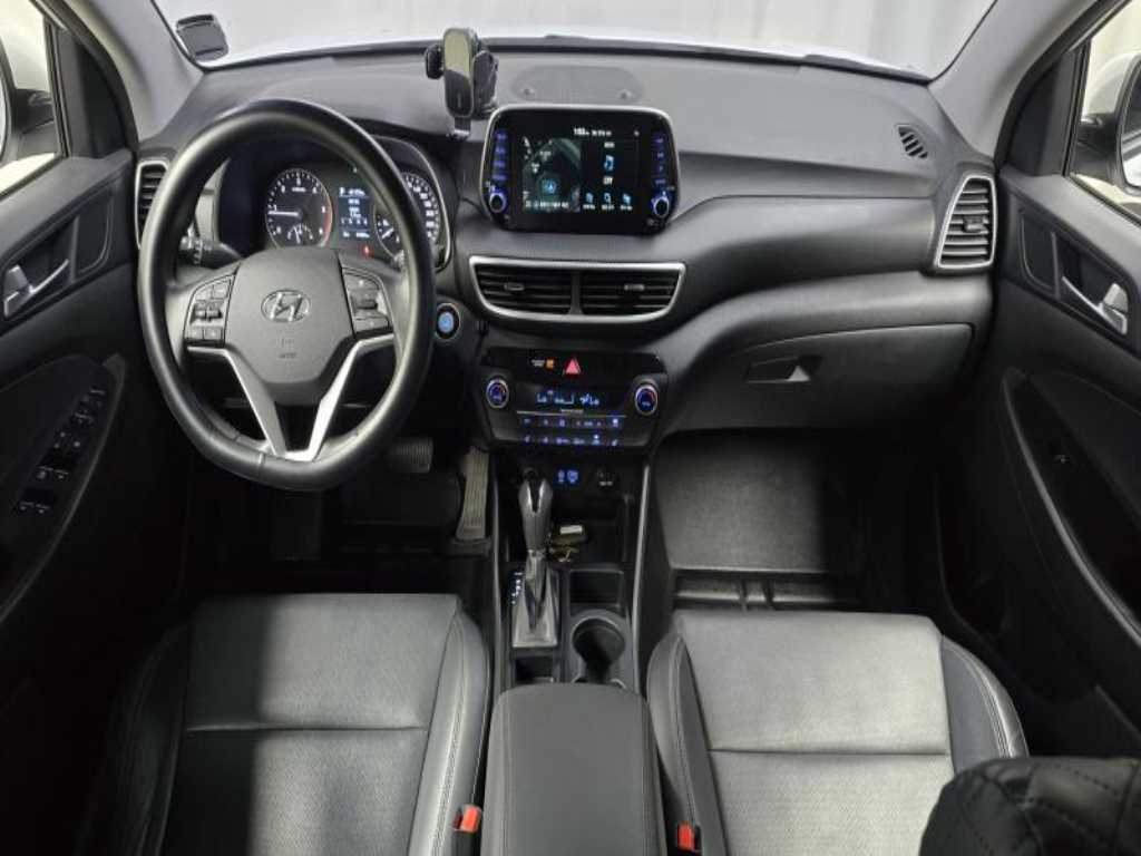 HYUNDAI Tucson - Vista 7