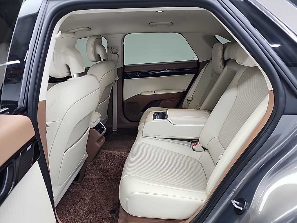 HYUNDAI Grandeur - Vista 12