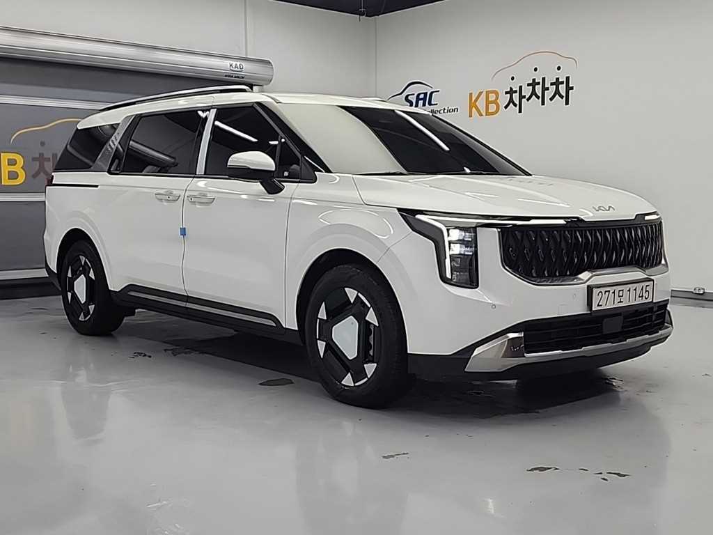 KIA Carnival - Vista 4