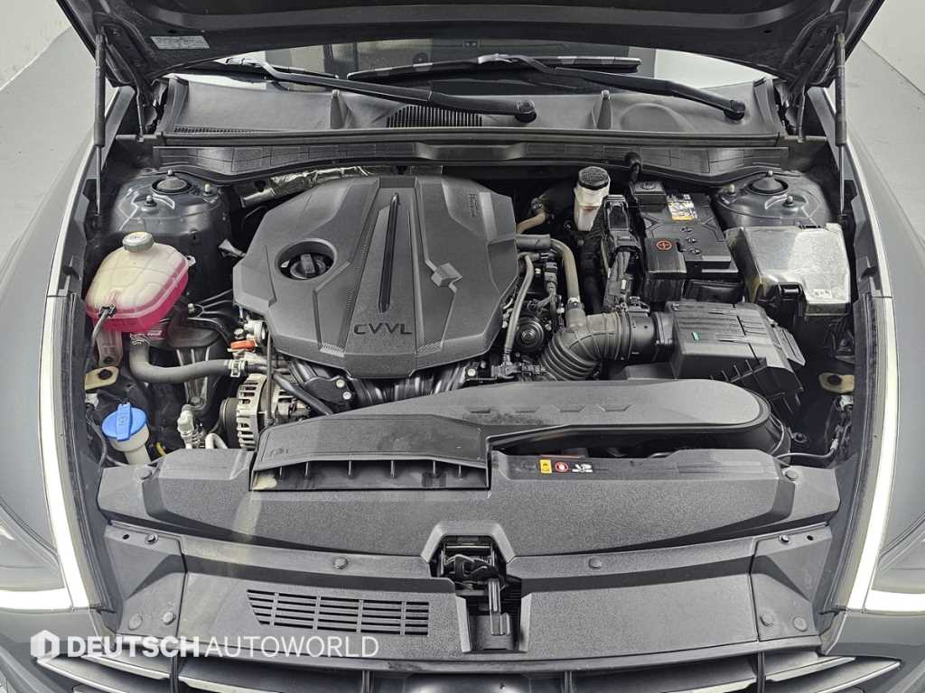 HYUNDAI Sonata - Vista 6