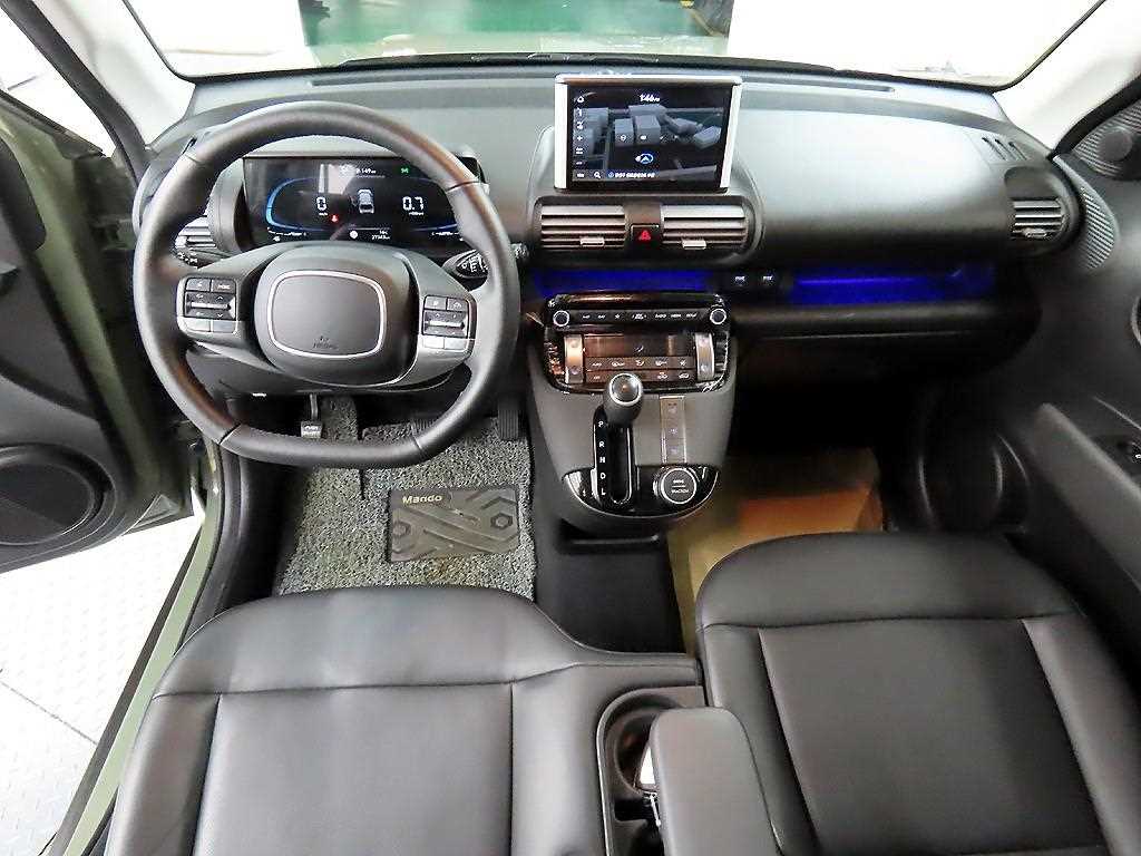 HYUNDAI Casper - Vista 7