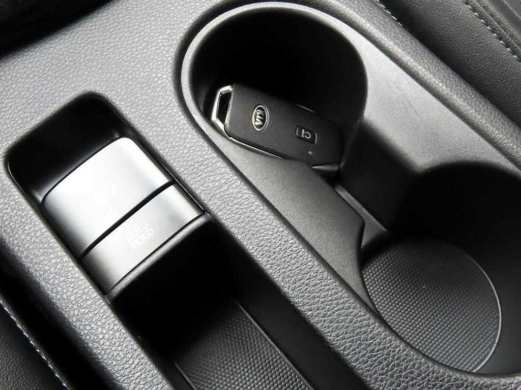 KIA Seltos - Vista 11