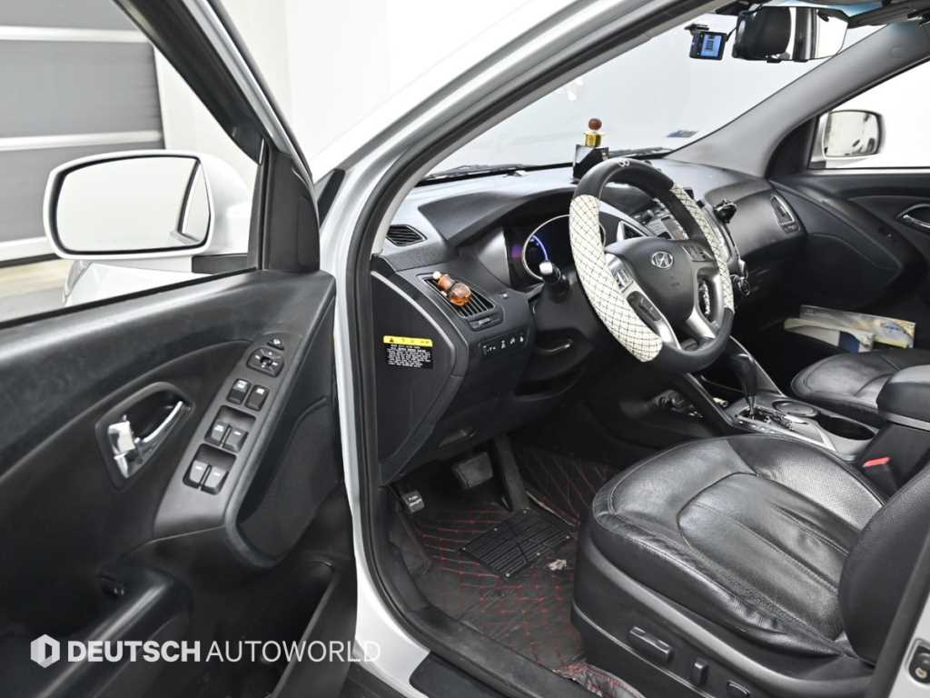 HYUNDAI Tucson - Vista 11