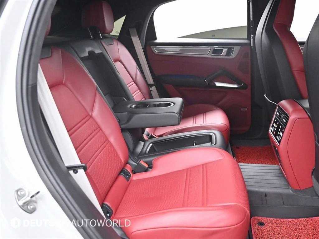 Porsche Cayenne - Vista 12