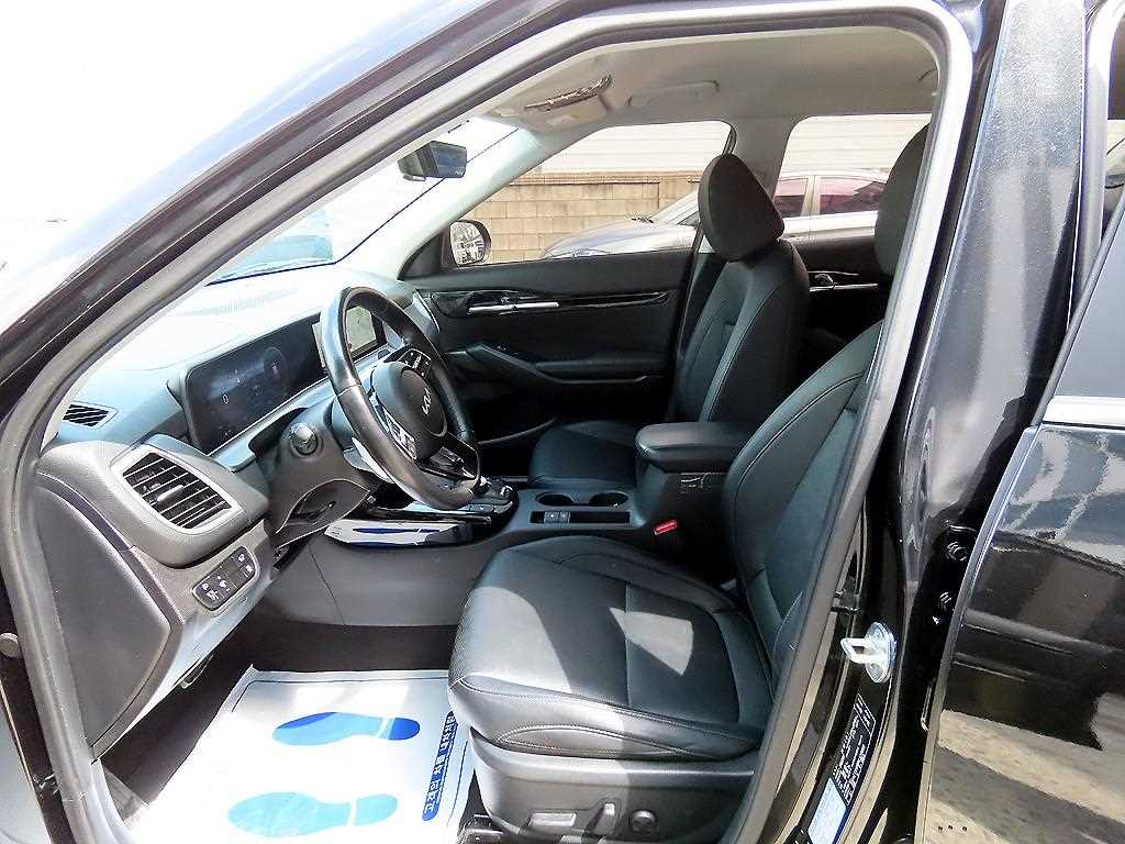 KIA Seltos - Vista 5