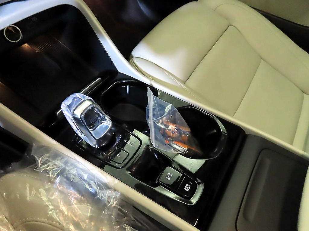 Volvo XC40 - Vista 12