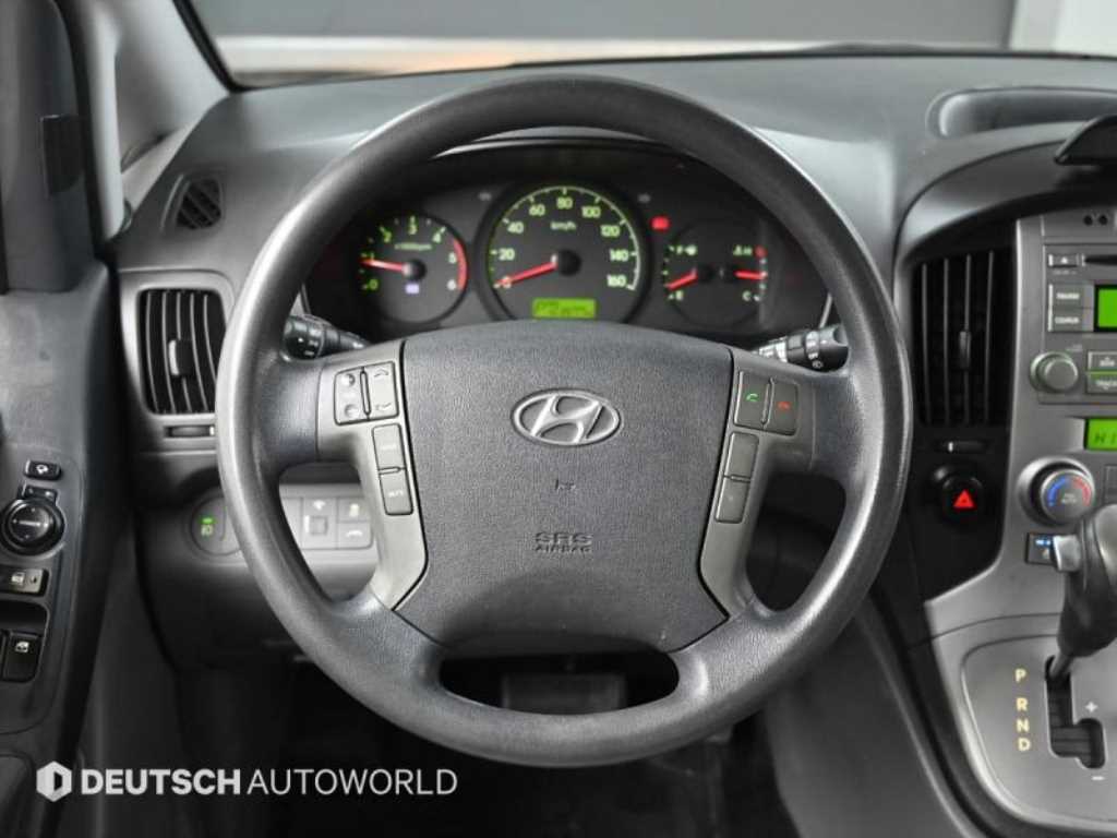 HYUNDAI Starex 2015 Blanco - Importación desde Corea - HF Imports Iquique - Foto 13