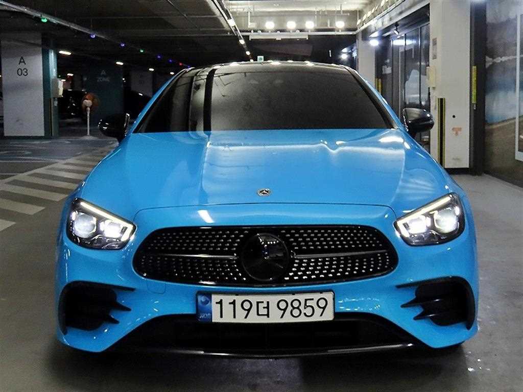 Mercedes Benz E class - Vista 2