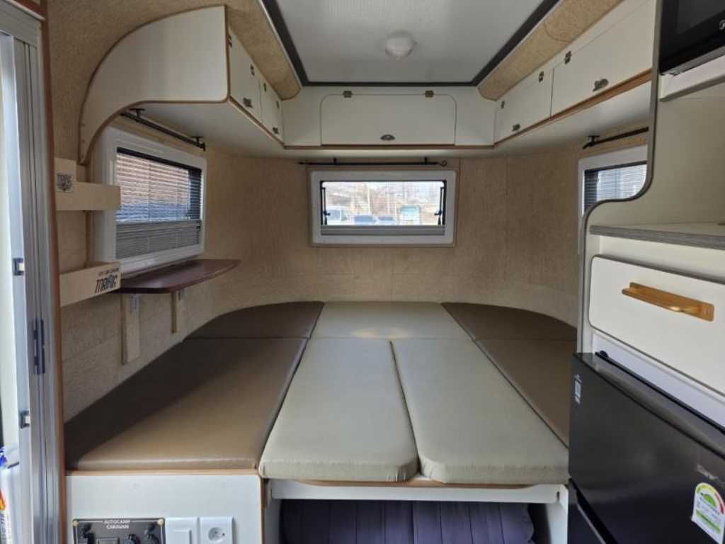 Small Truck (Wan)Camping car - Vista 5