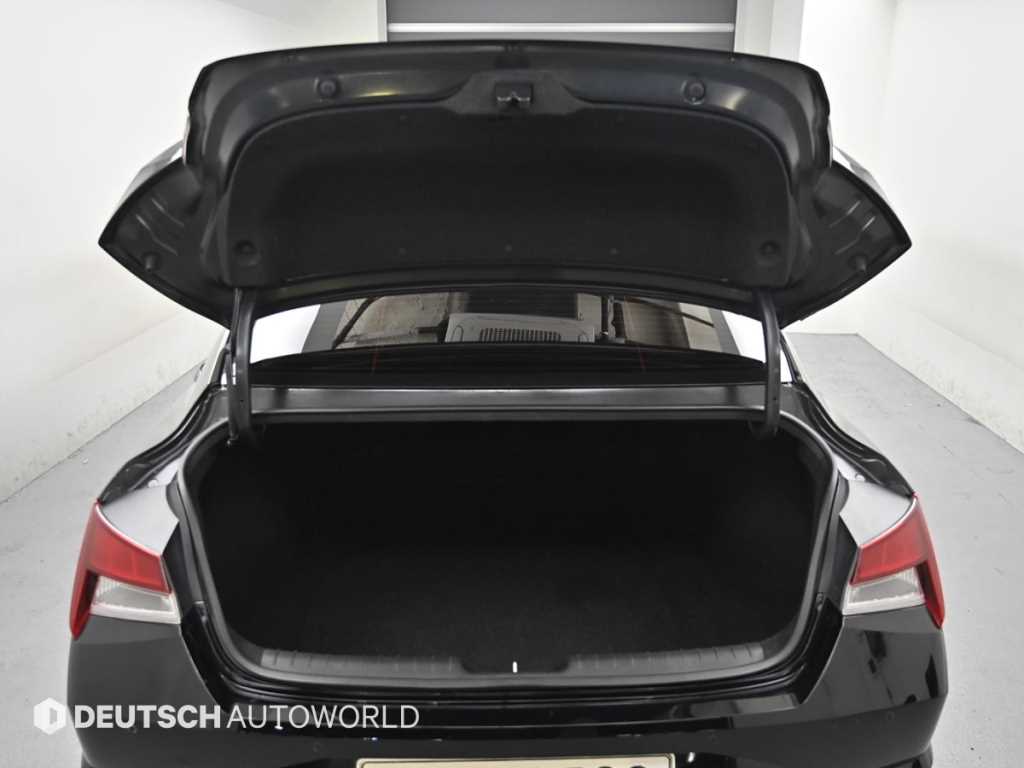 HYUNDAI Avante 2021 Negro - Importación desde Corea - HF Imports Iquique - Foto 19