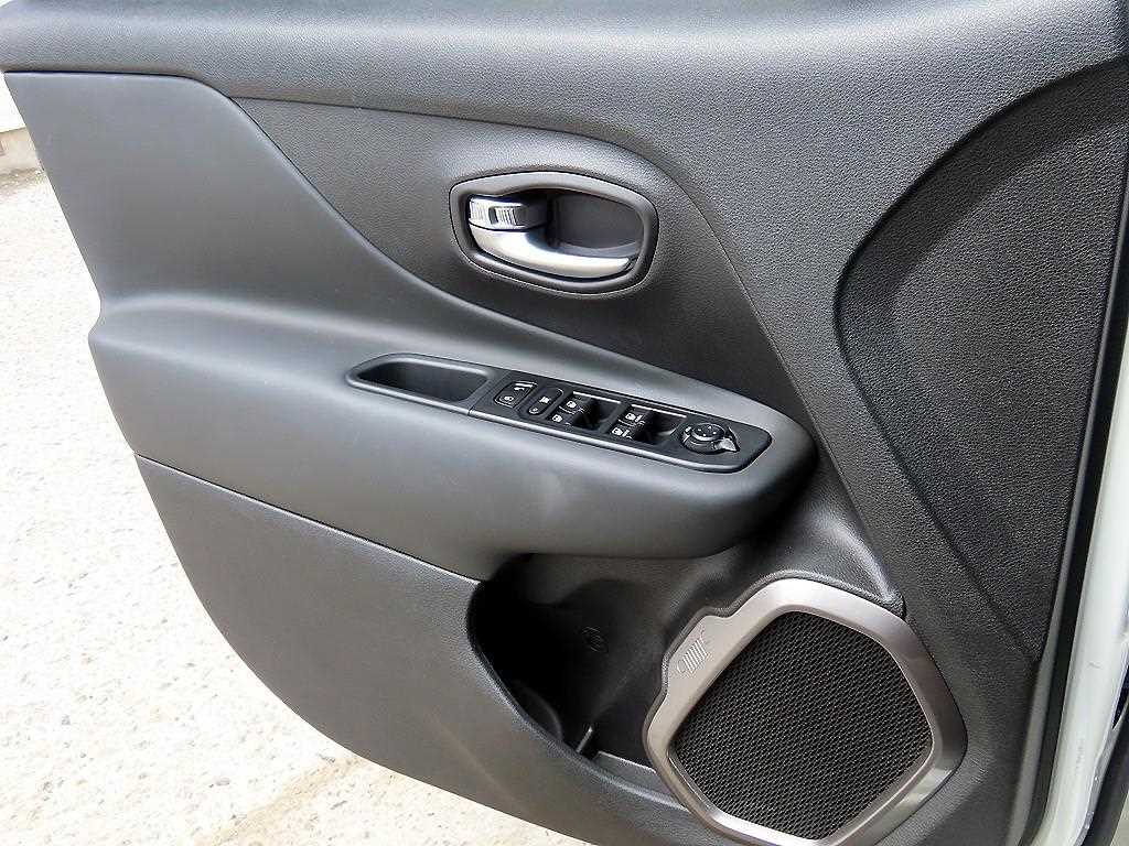 Jeep Renegade - Vista 11