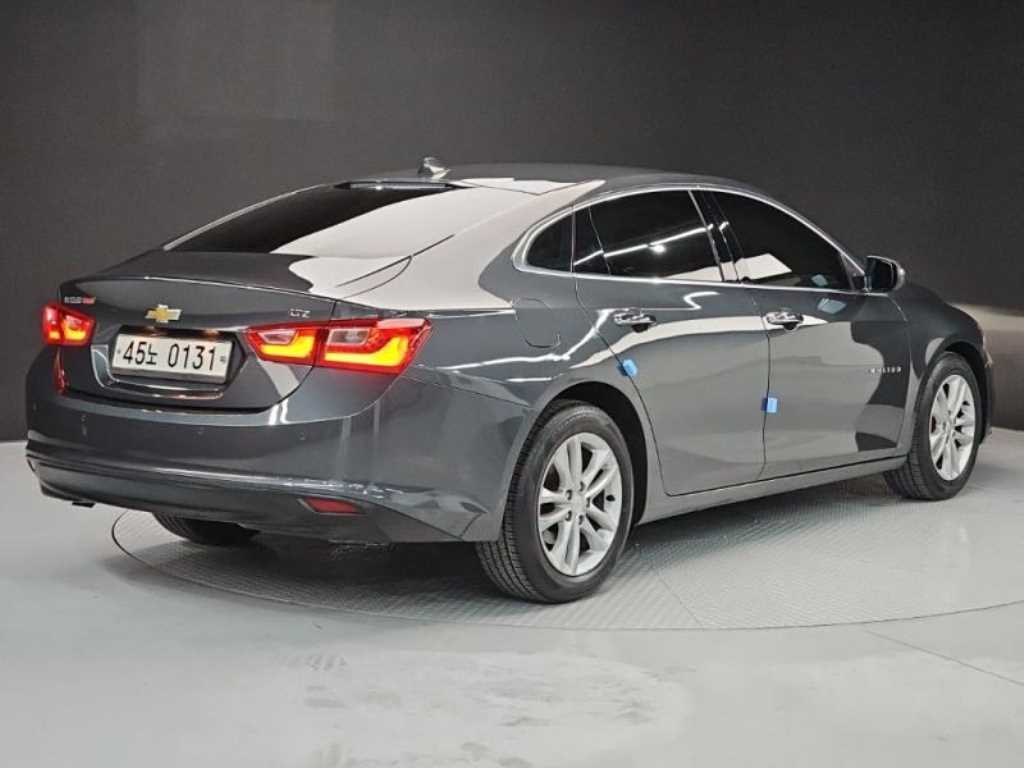 Chevrolet Malibu - Vista 4