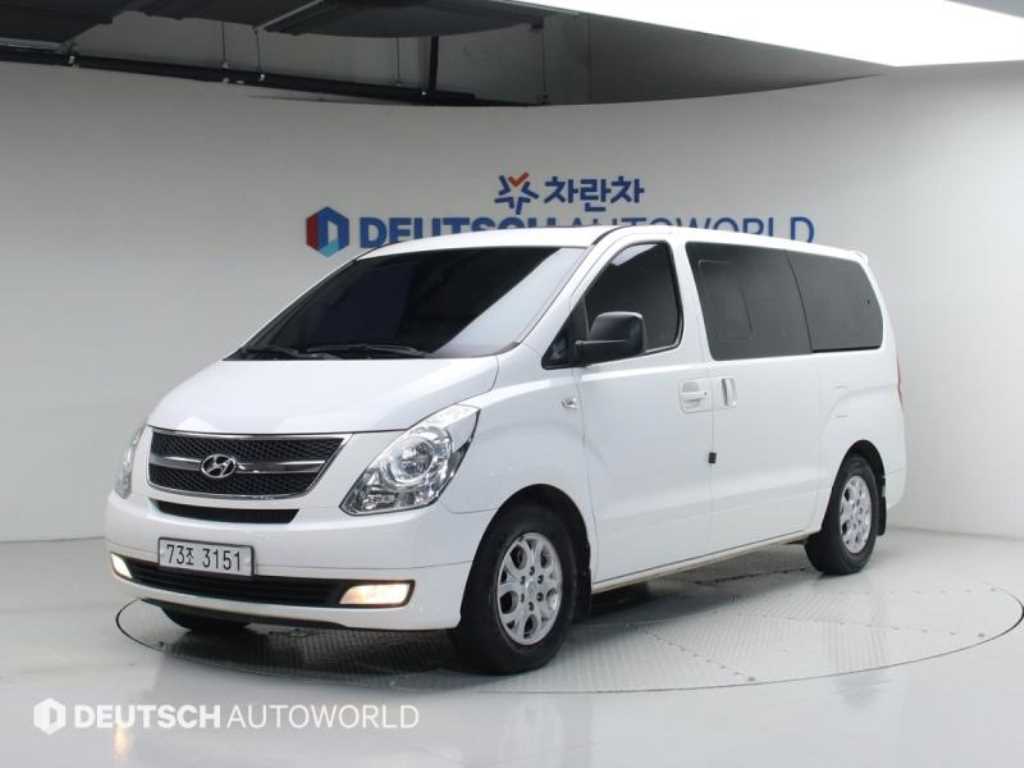 HYUNDAI Starex 2015 Blanco - Importación desde Corea - HF Imports Iquique - Foto 1