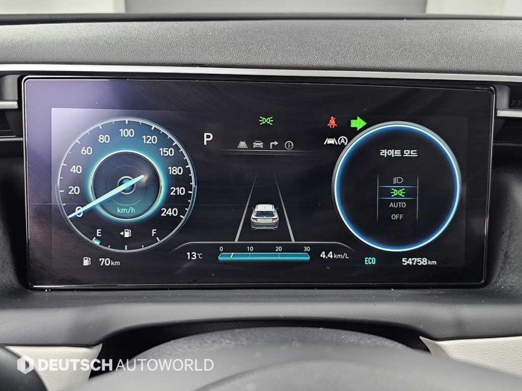 HYUNDAI Tucson - Vista 8