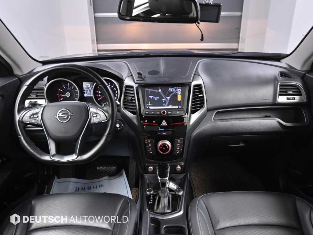 Ssangyong Tivoli - Vista 7