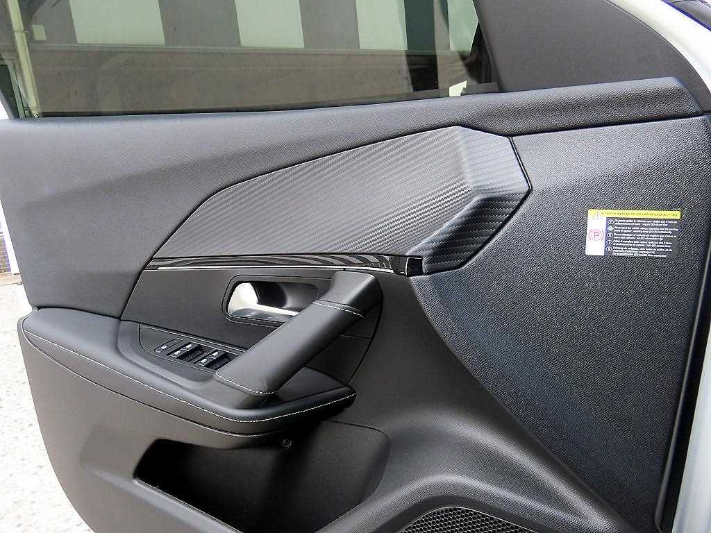 Peugeot 2008 - Vista 11