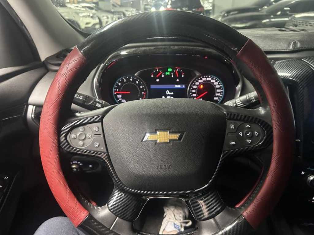 Chevrolet Travers - Vista 7