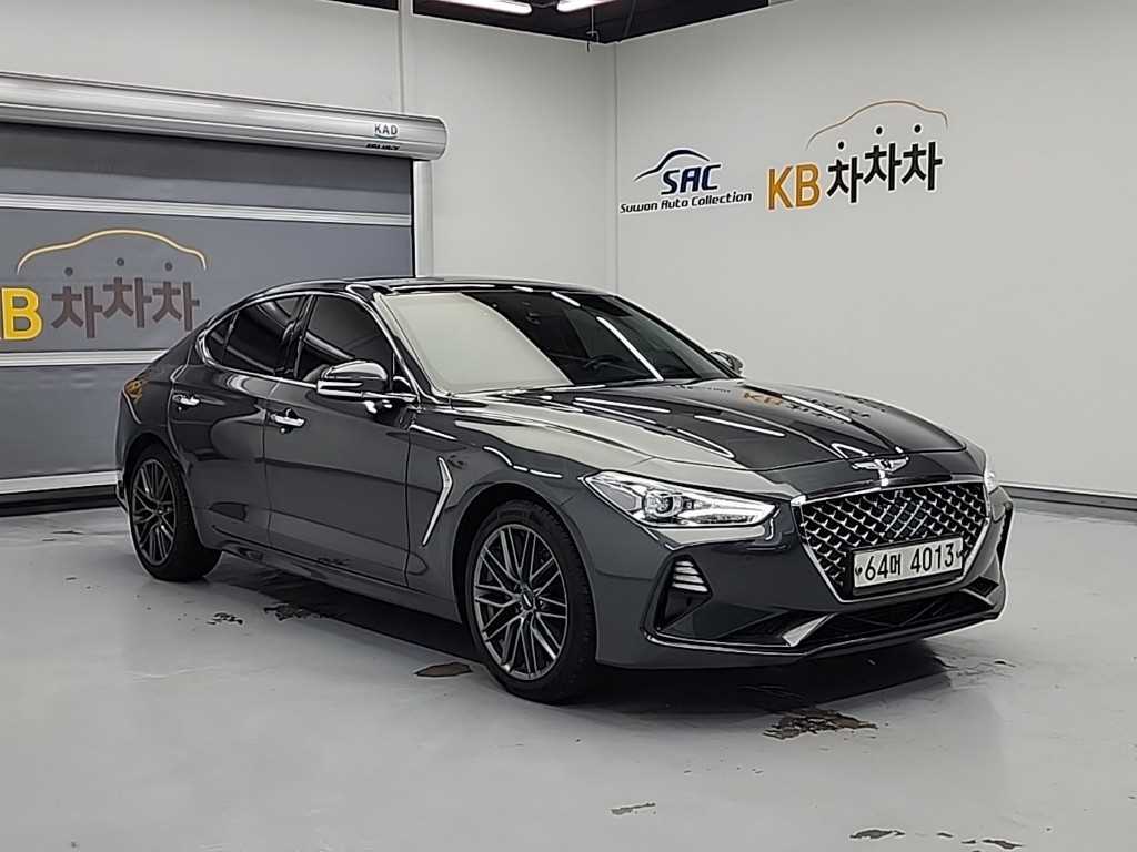 Genesis G70 - Vista 4