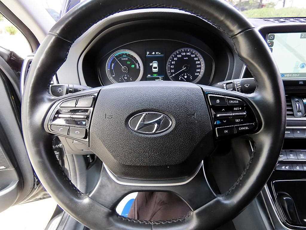 HYUNDAI Grandeur - Vista 8