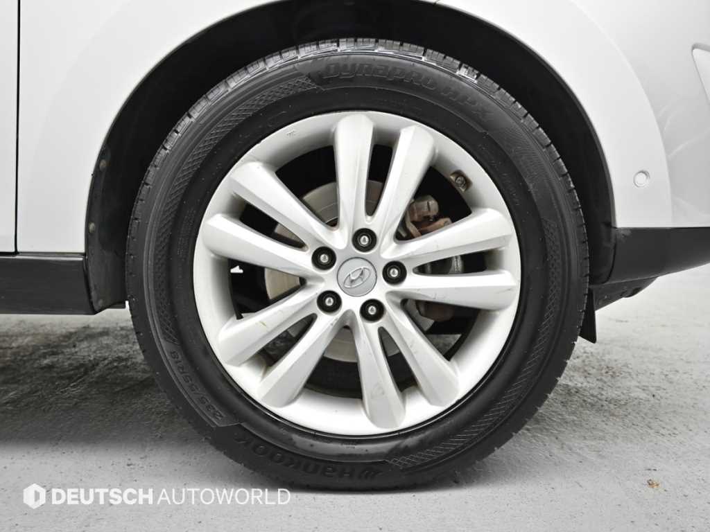 HYUNDAI Tucson - Vista 5